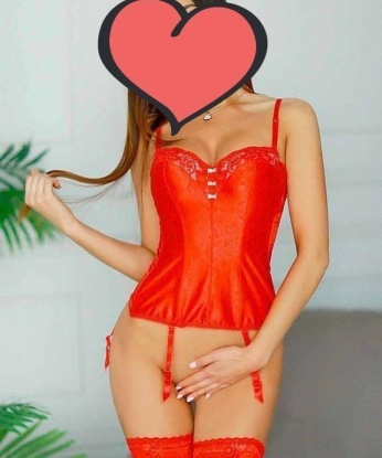 Я наполняю встречу разнообразием и страстью. Великолепная Москва - моя родина. В моих нежных объятьях ты узнаешь красоту настоящего удовольствия. Мои услуги отвечают на любые твои желания, будь это изысканный эскорт, откровенный эротический массаж или разнообразные ролевые игры. Мои фото гарантируют тебе, что я реальная и готова исполнить все фантазии. Оставь меня впечатлениеми и воспоминаниями, которые захочешь прожить вновь и вновь 💋💫 15350, 28 лет